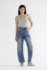 Super High Barrel-leg Jeans