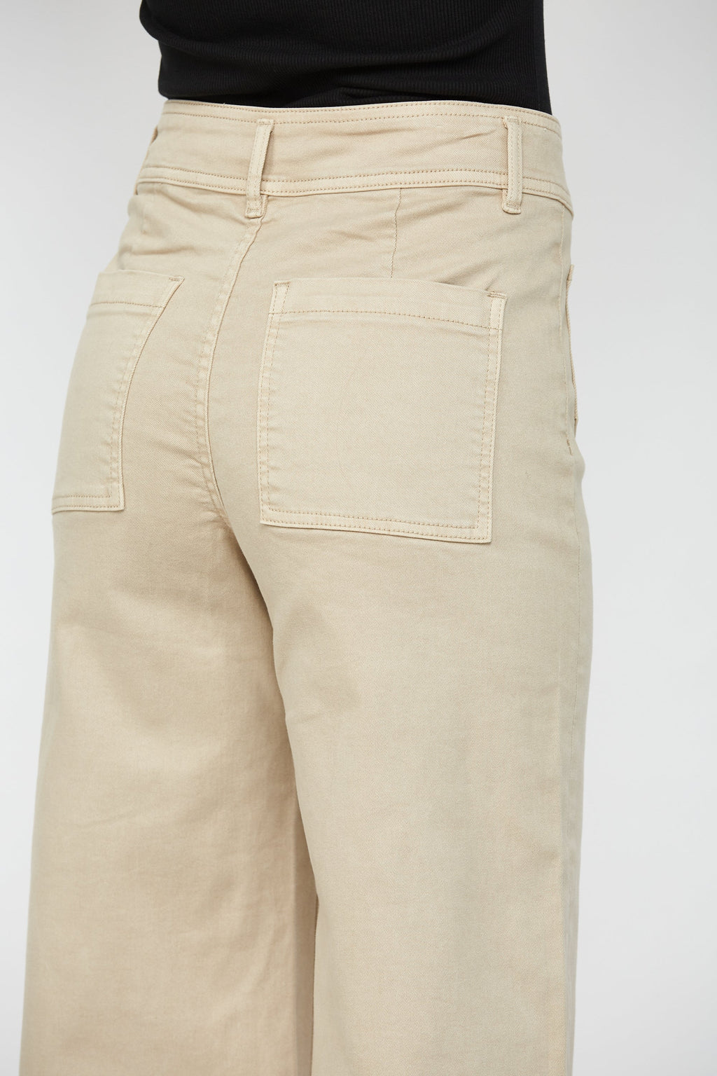 ASH MOCHA REG 6