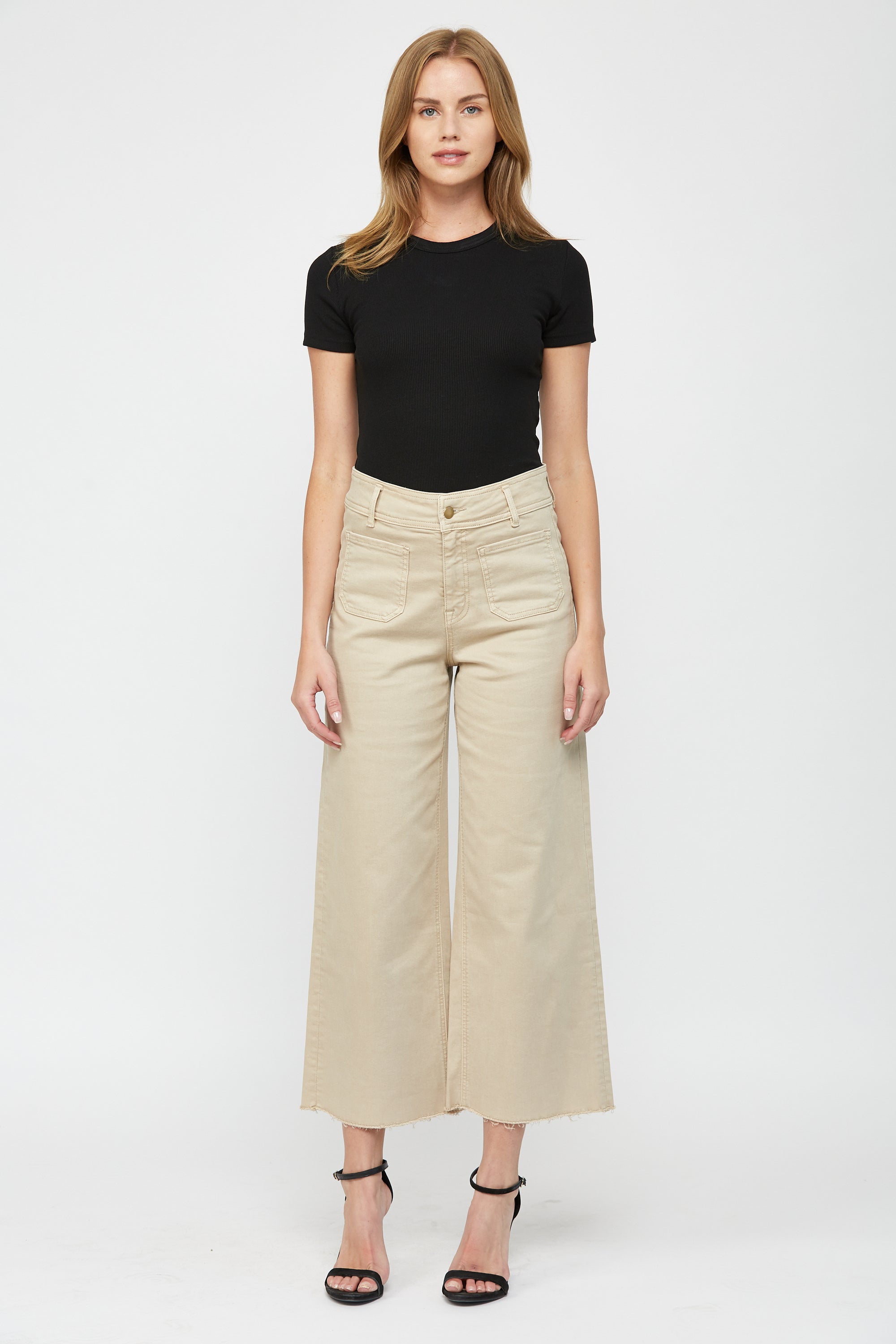 Cropped Wide Leg With Front Pocket