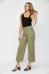 Cropped Wide Leg With Front Pocket