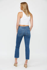 MID RISE BOOT CUT CROP