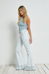 Mid Rise Bleached Jean