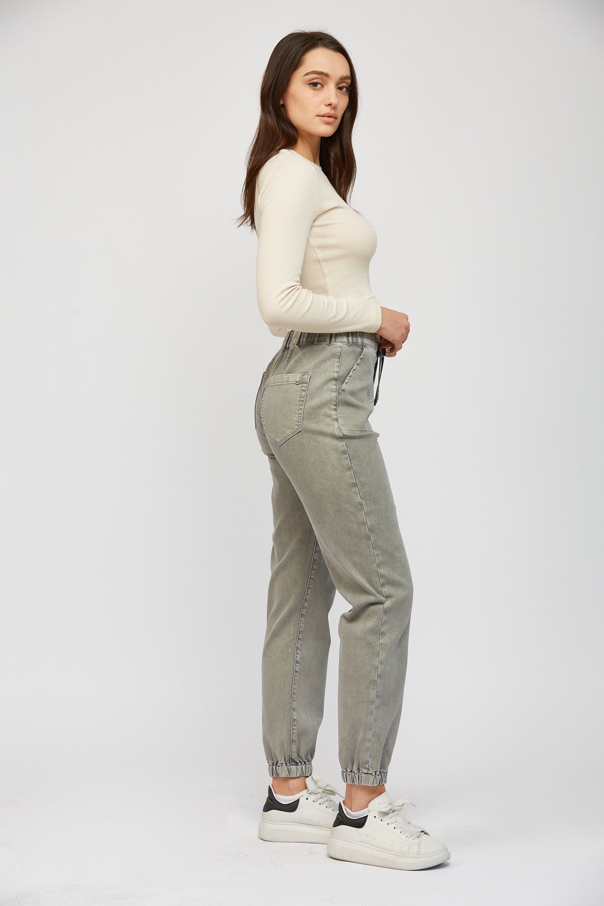 High Rise Jogger Crop