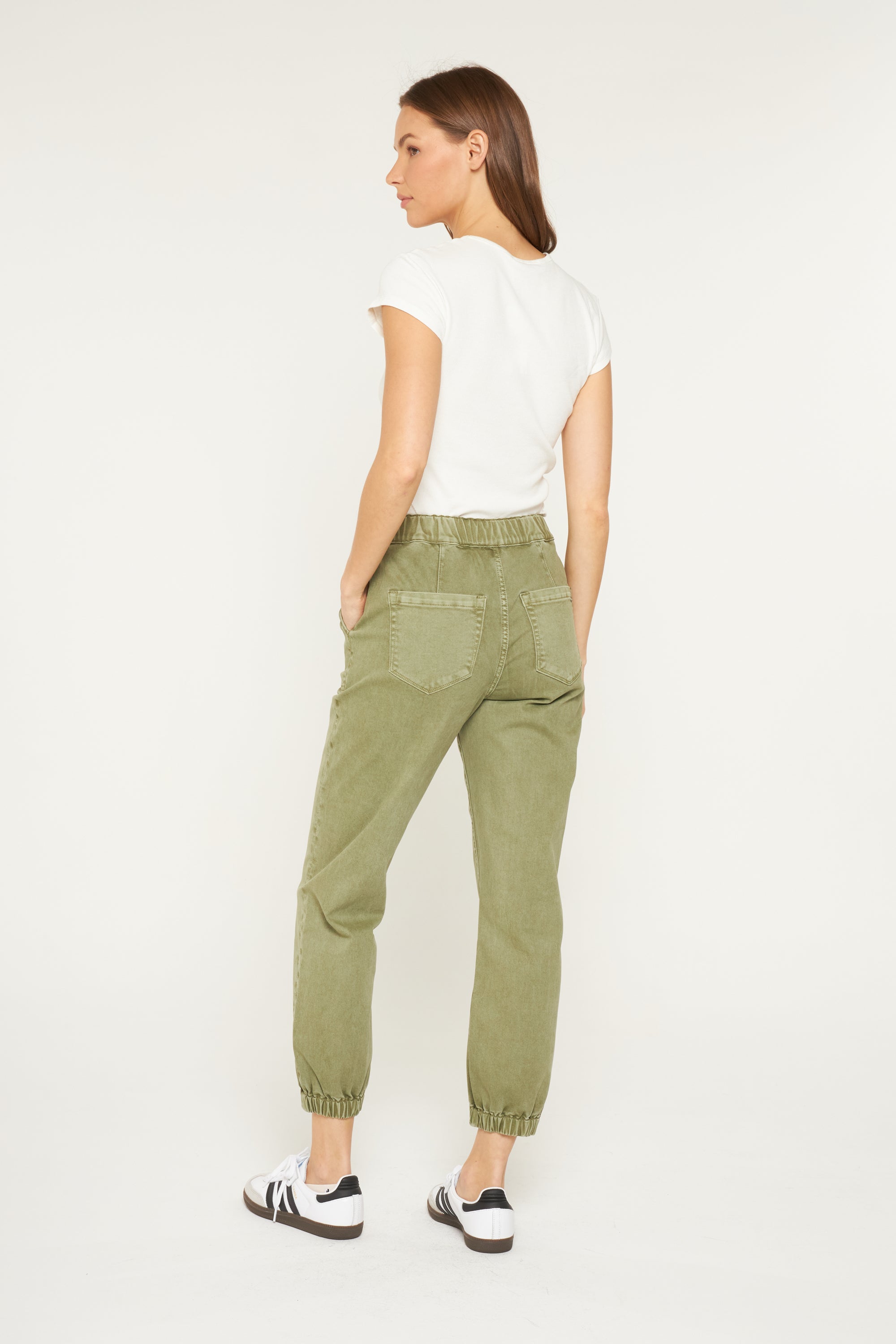 OLIVE REG 6