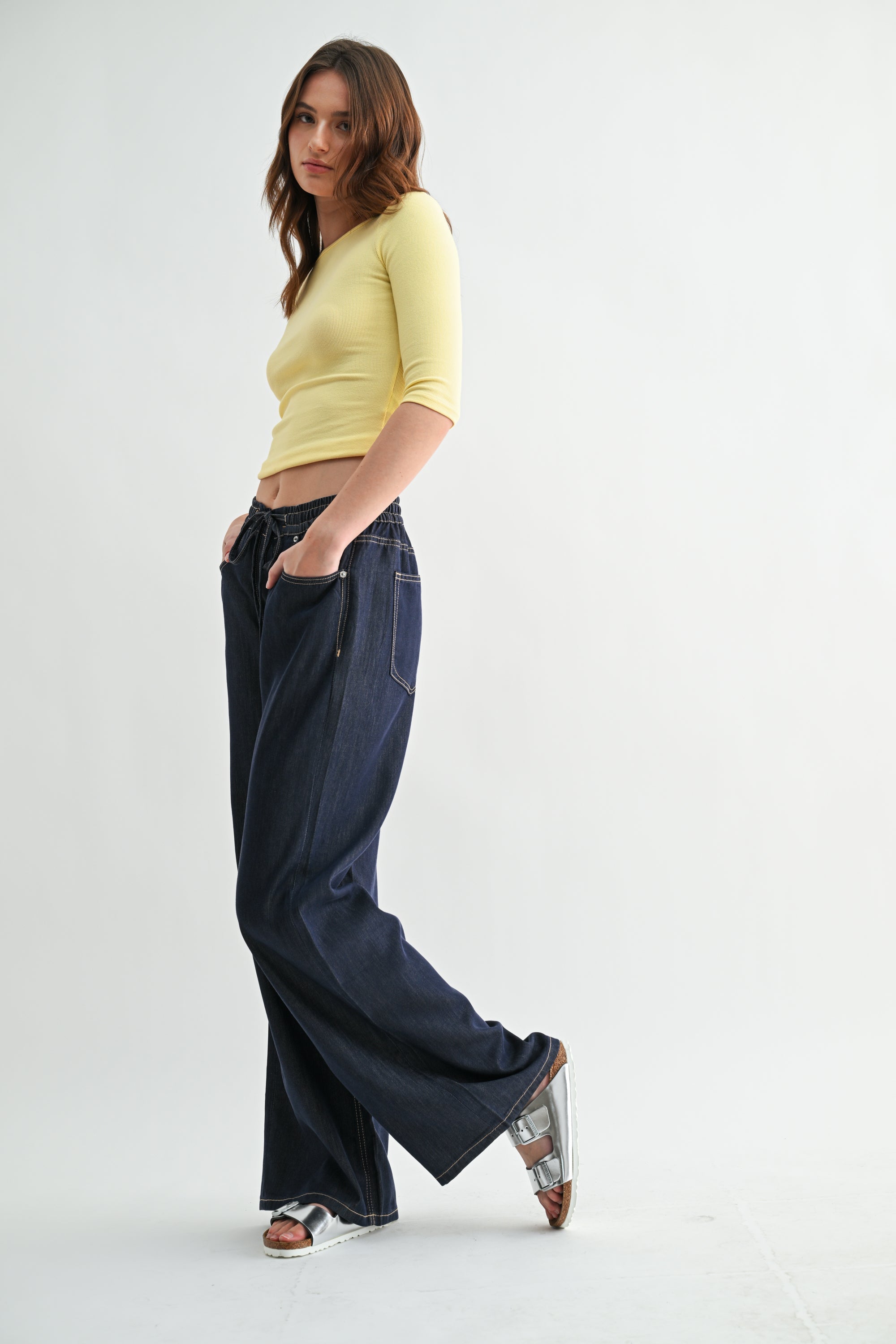 High Rise Wide Leg Jogger Secondary image