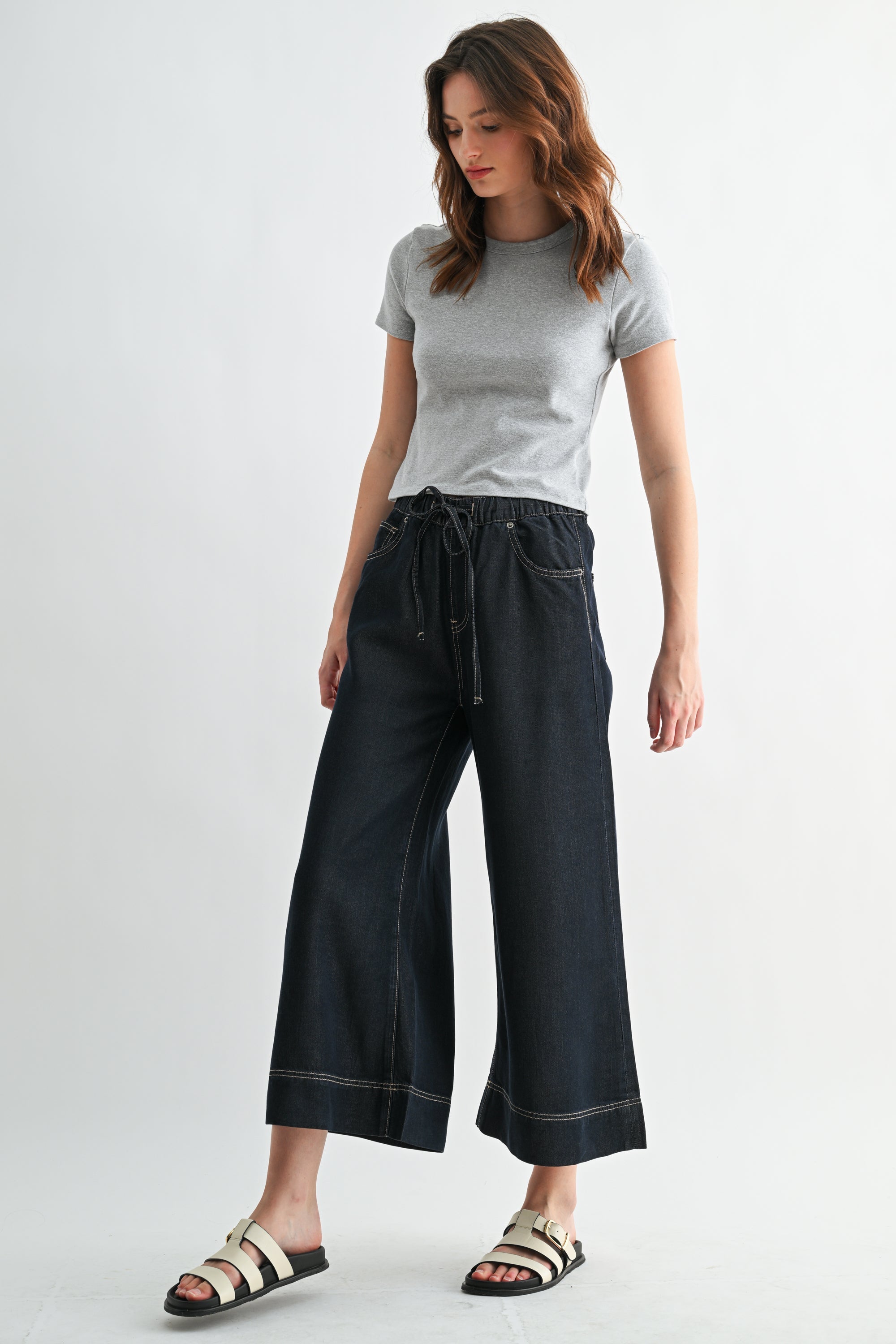 High Rise Wide Jogger Secondary image