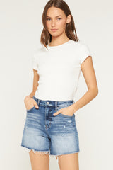 SUPER HIGH RAW HEM MID LENGTH SHORTS
