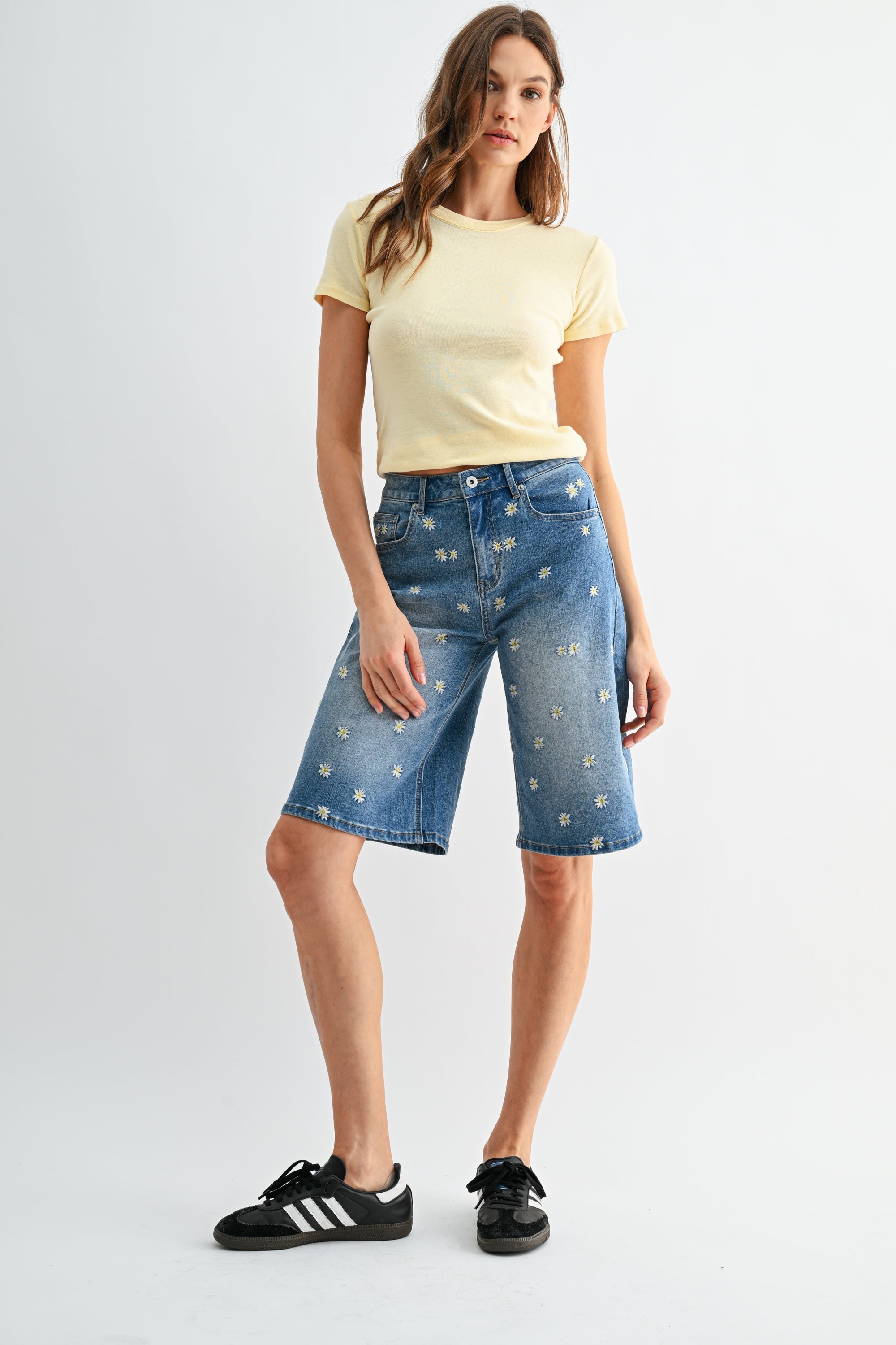 Mica Denim High Rise Bermuda Floral Shorts Secondary image