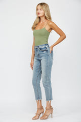 STRETCH SUPER HIGH RISE MOM JEAN