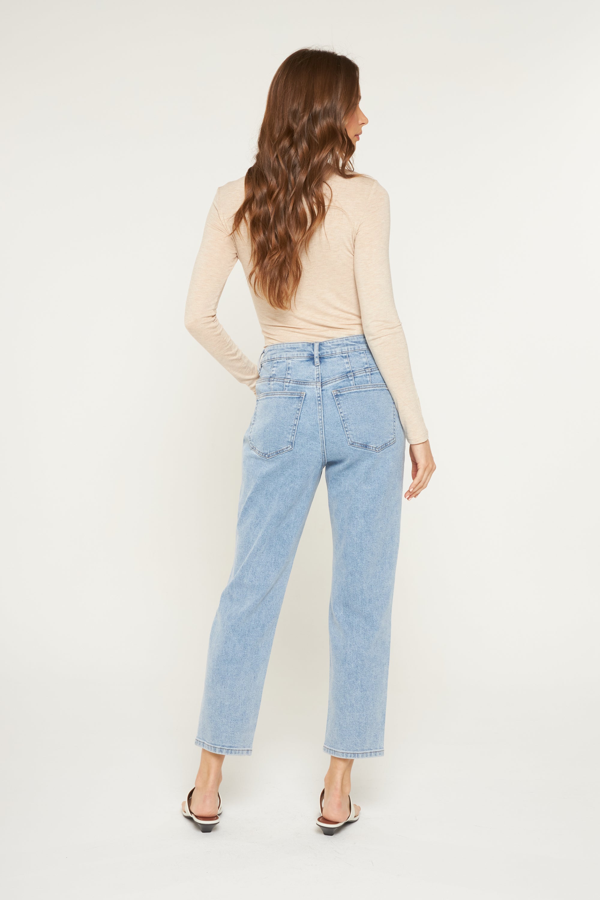 TEALISH BLUE REG 7