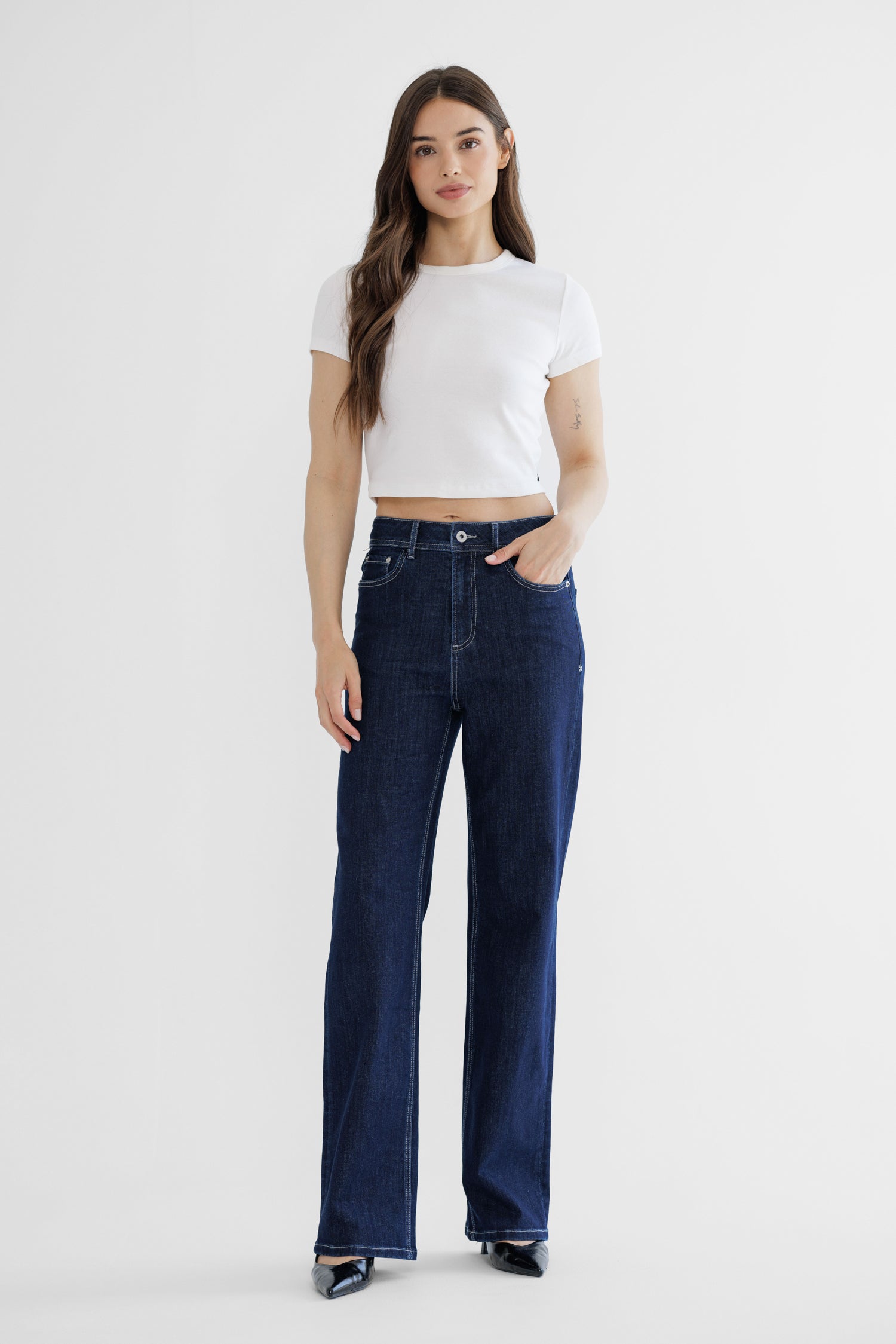 Mica Denim High Rise Straight Leg Loose Fit Secondary image
