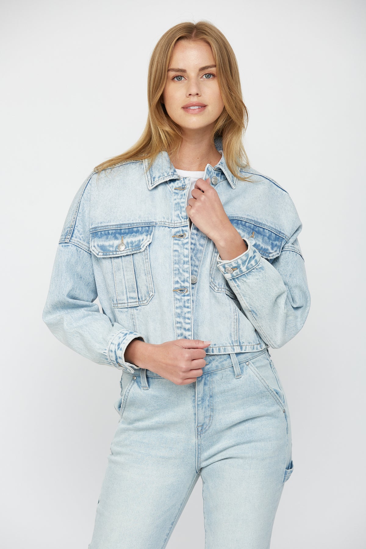 CROPPED DENIM JACKET W ELASTIC BAND