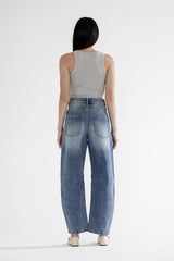 Super High Barrel-leg Jeans