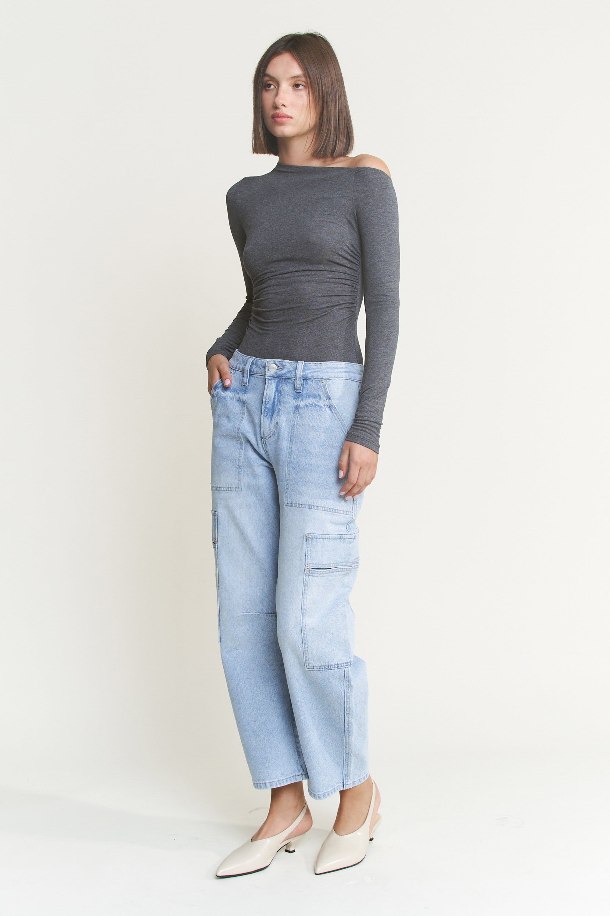 PALE CORNFLOWER BLUE REG 4