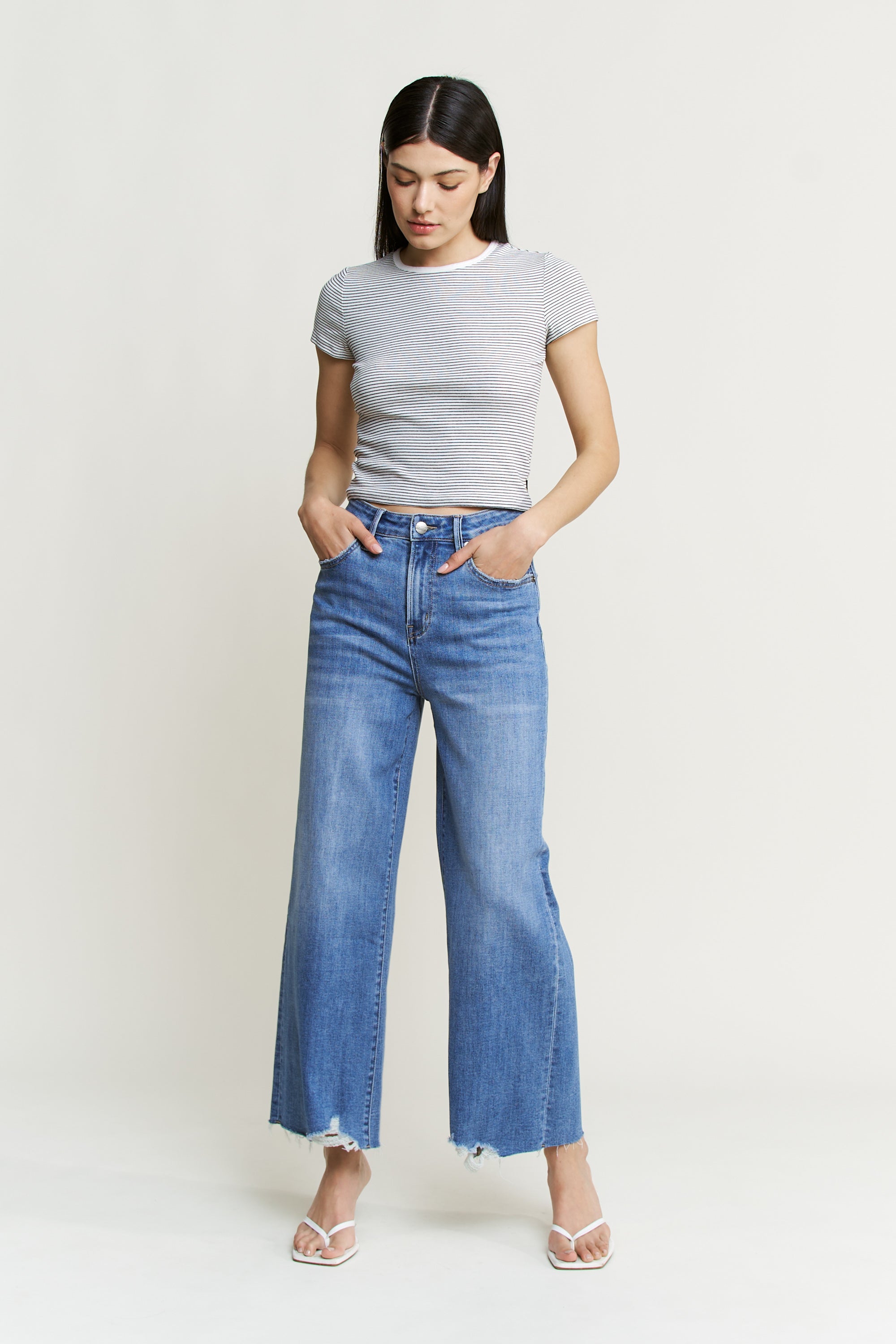 Mica Denim Super High Rise Wide Crop Jeans Frayed Hem Secondary image
