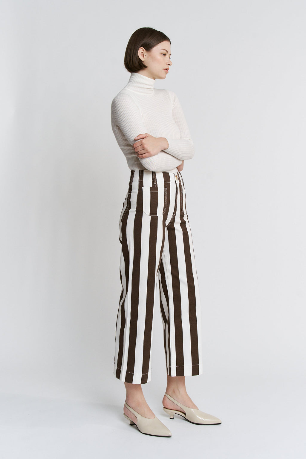 EARTH BROWN 2 REG 3