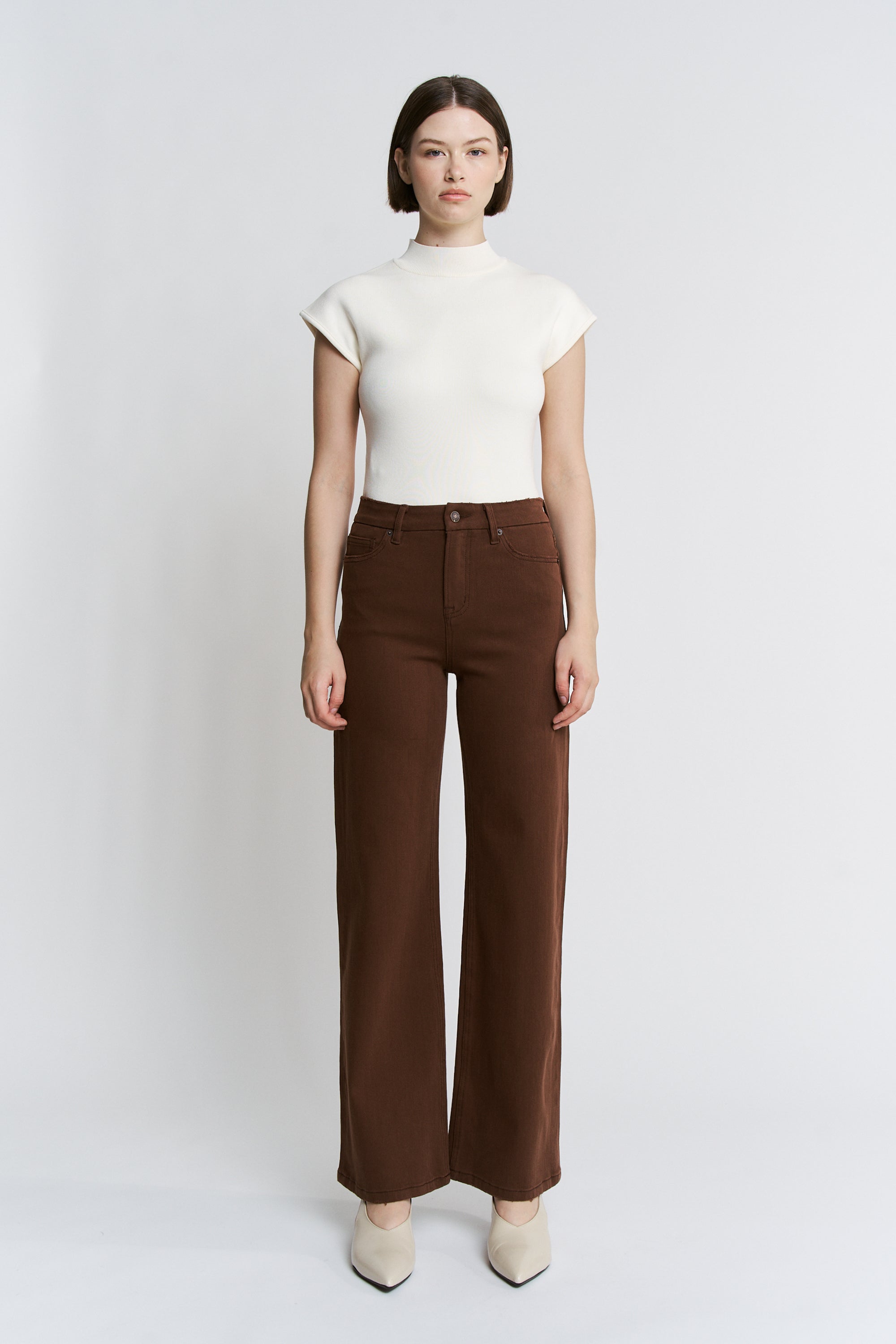 VINTAGE BROWN REG 2