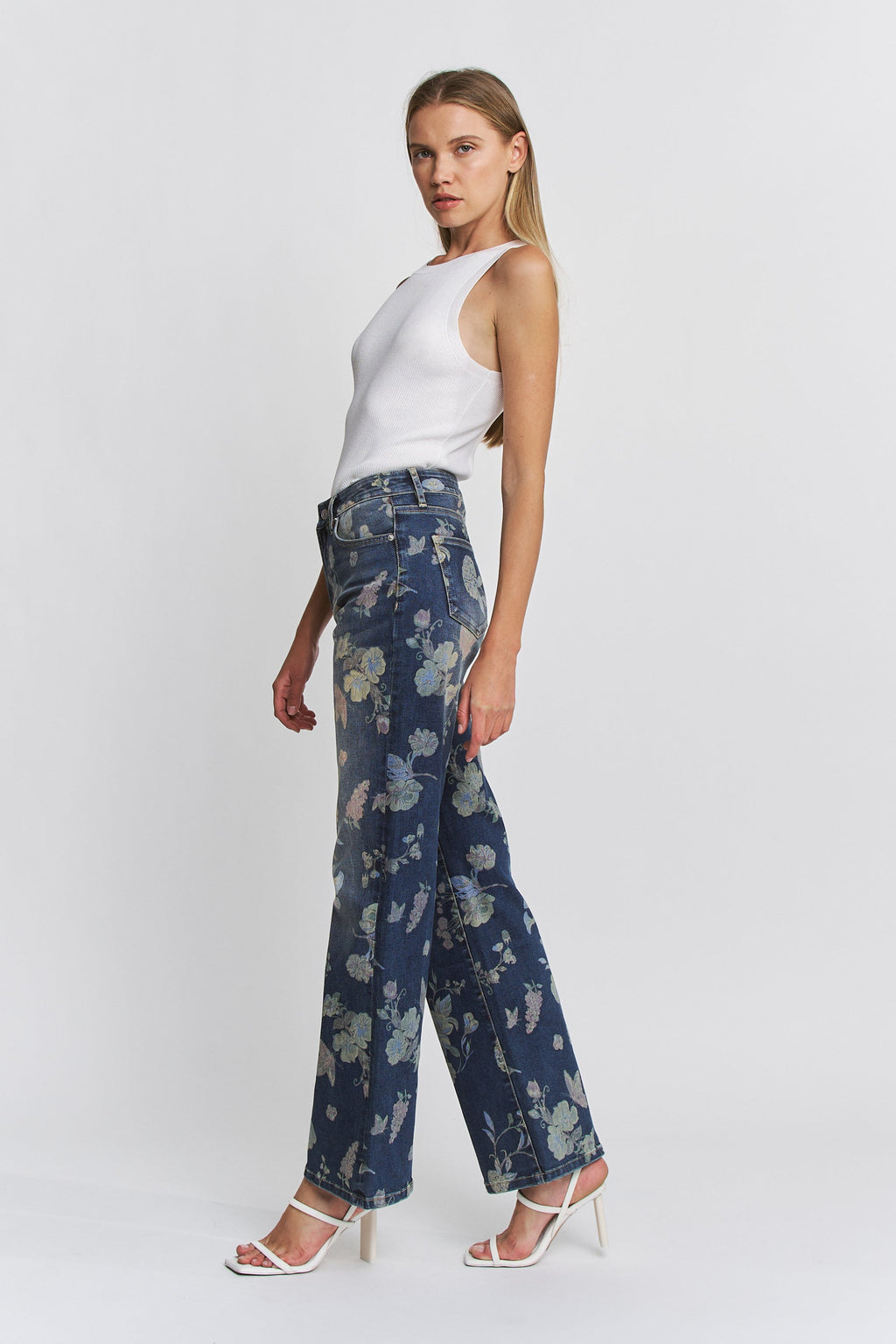 FLORAL BLUE REG 3