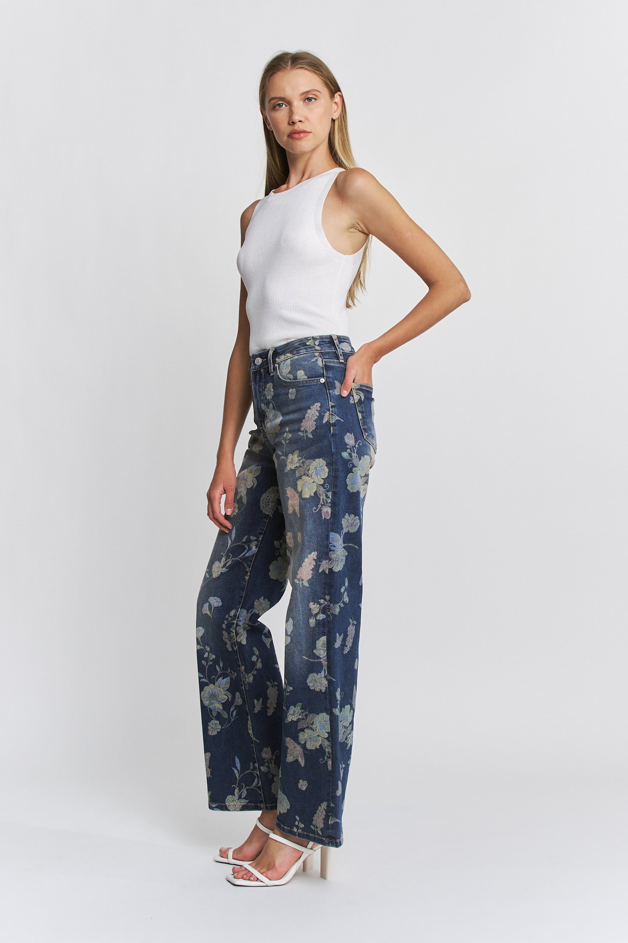 FLORAL BLUE REG 4