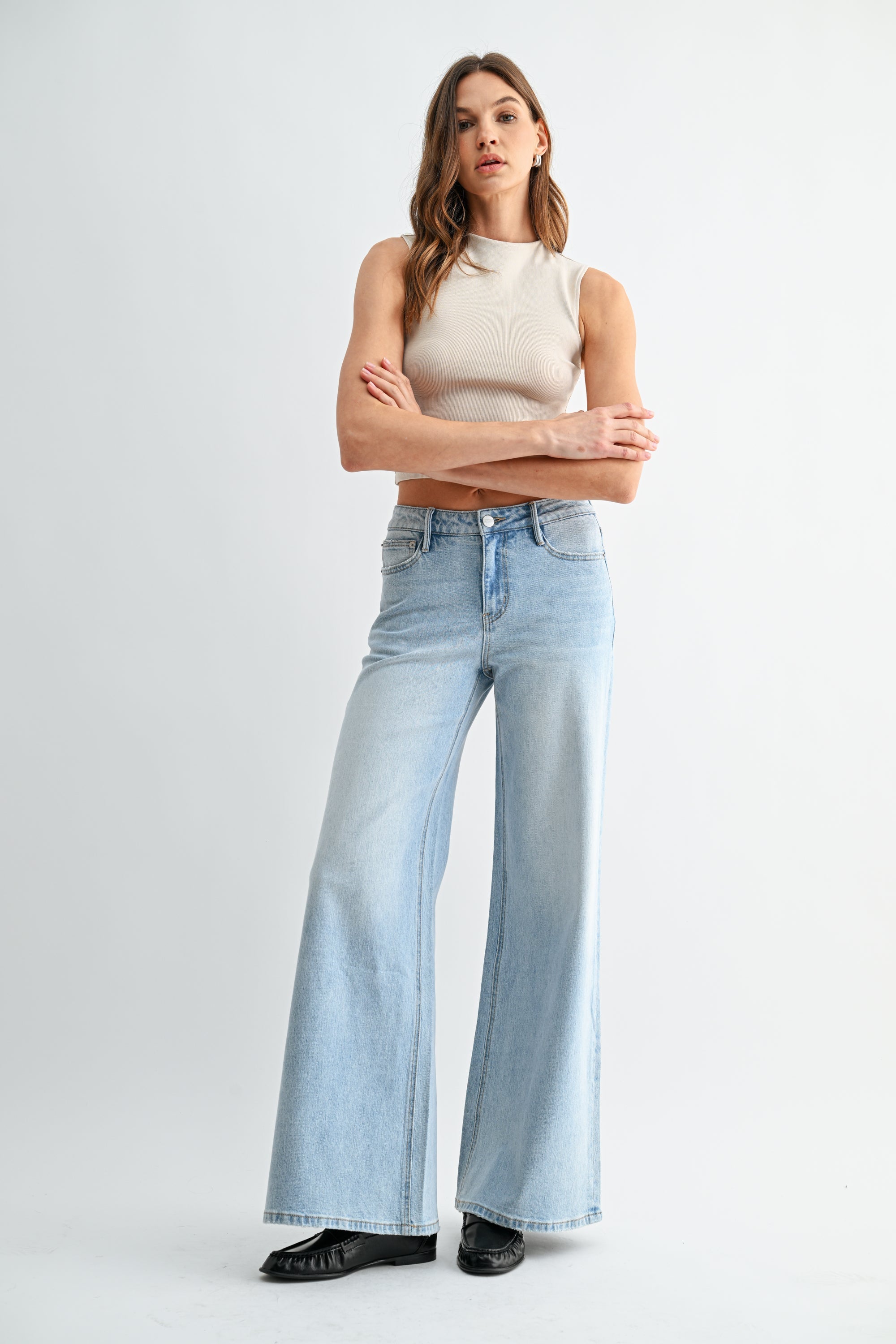 Mica Denim Mid Rise Vintage Wide Leg Secondary image