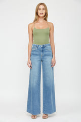 SUPER HIGH RISE SKATER JEAN