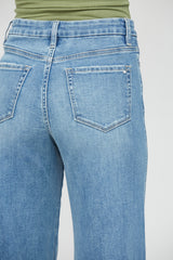 SUPER HIGH RISE SKATER JEAN