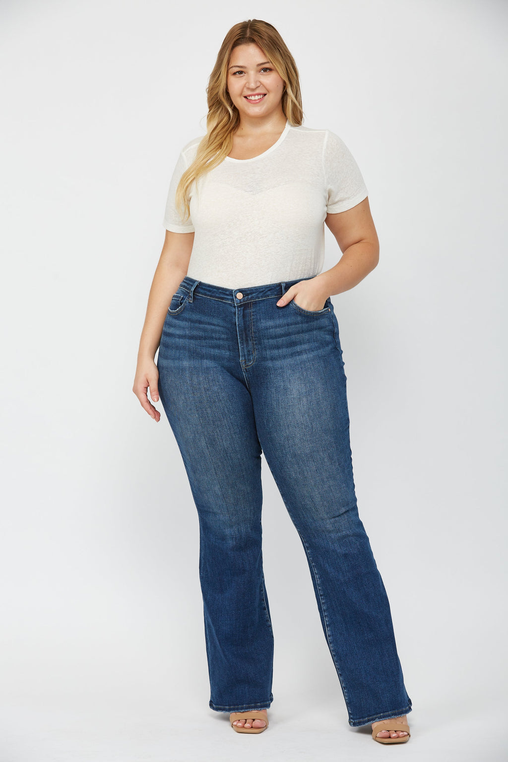 NAXOS PLUS 4