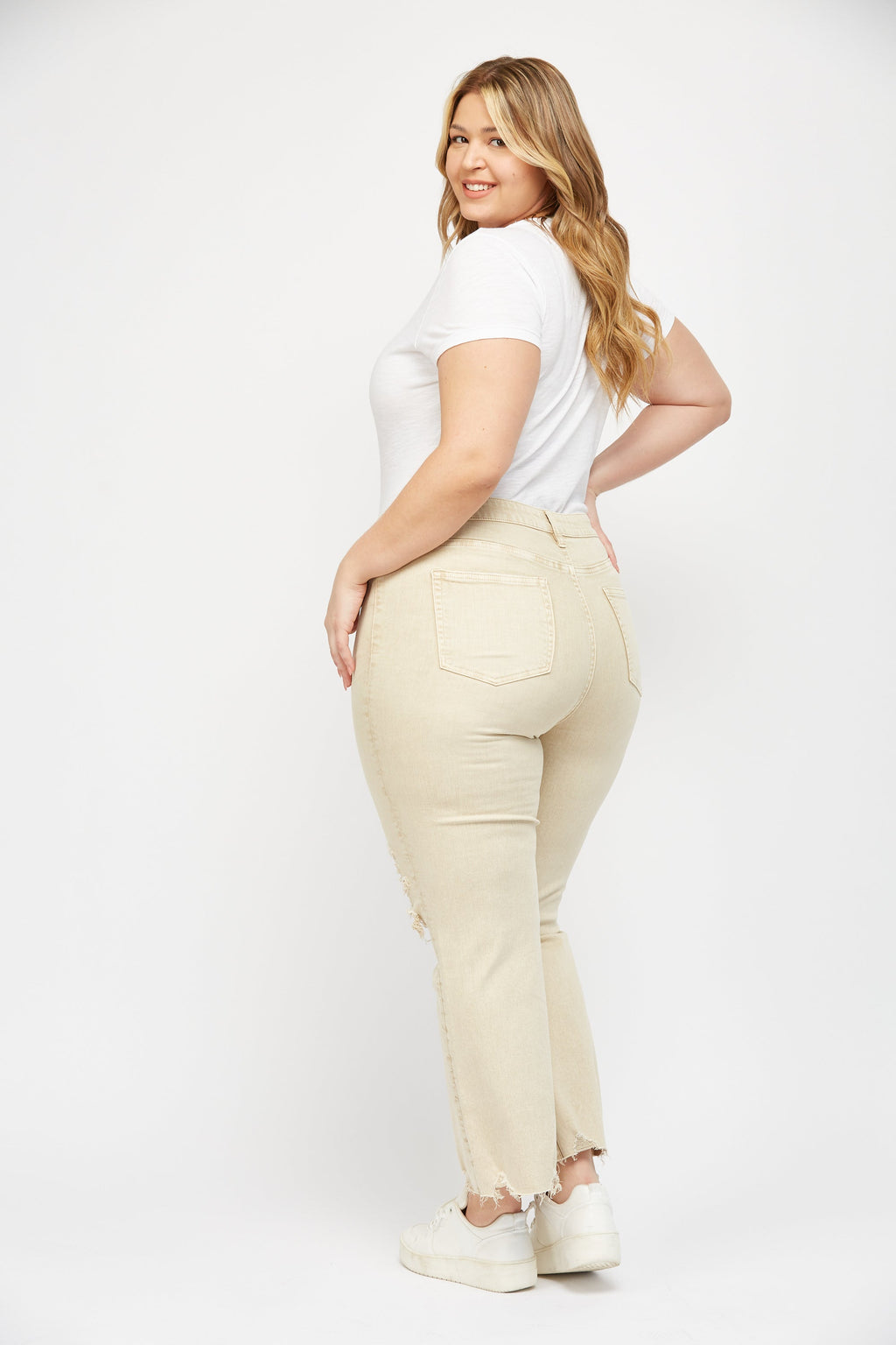 SHAKER BEIGE PLUS 4