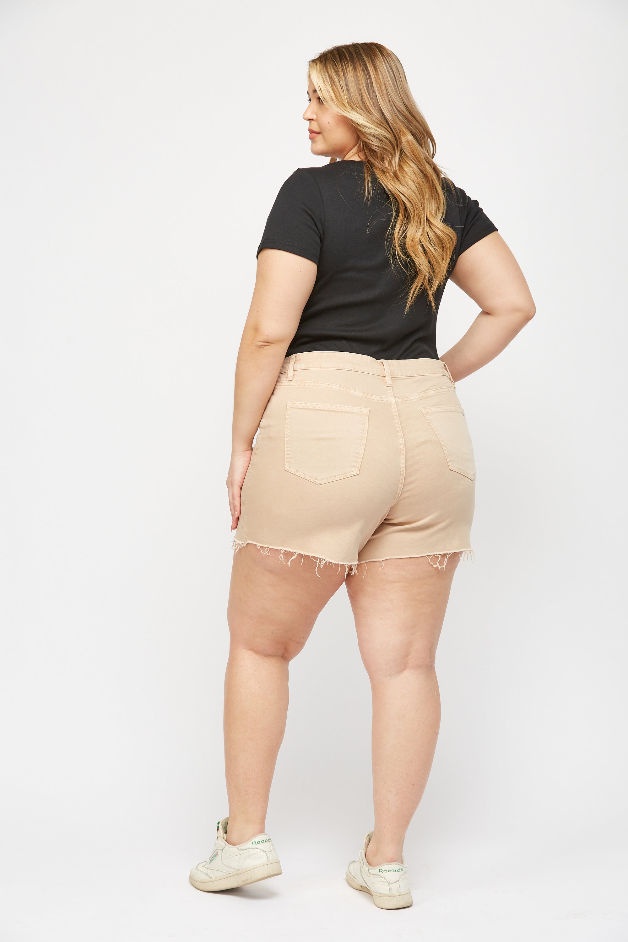 BEIGE PLUS 5